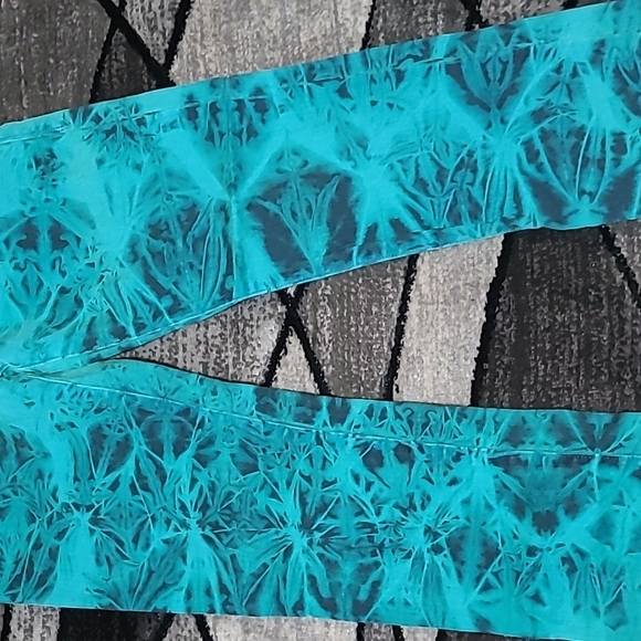 ROCK & REPUBLIC TIE DYE OSCAR SKINNY BERLIN DENIM JEAN - Picture 8 of 14